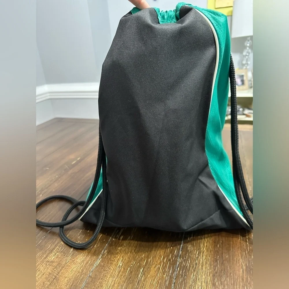 Adidas backpack - Picture 8 of 11
